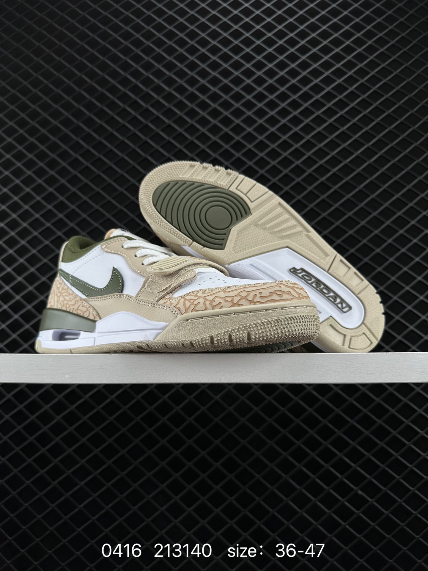 Air Jordan Legacy 312 Low”WhiteGrey FogBlueRed“